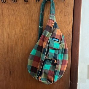 Kavu cross body bag